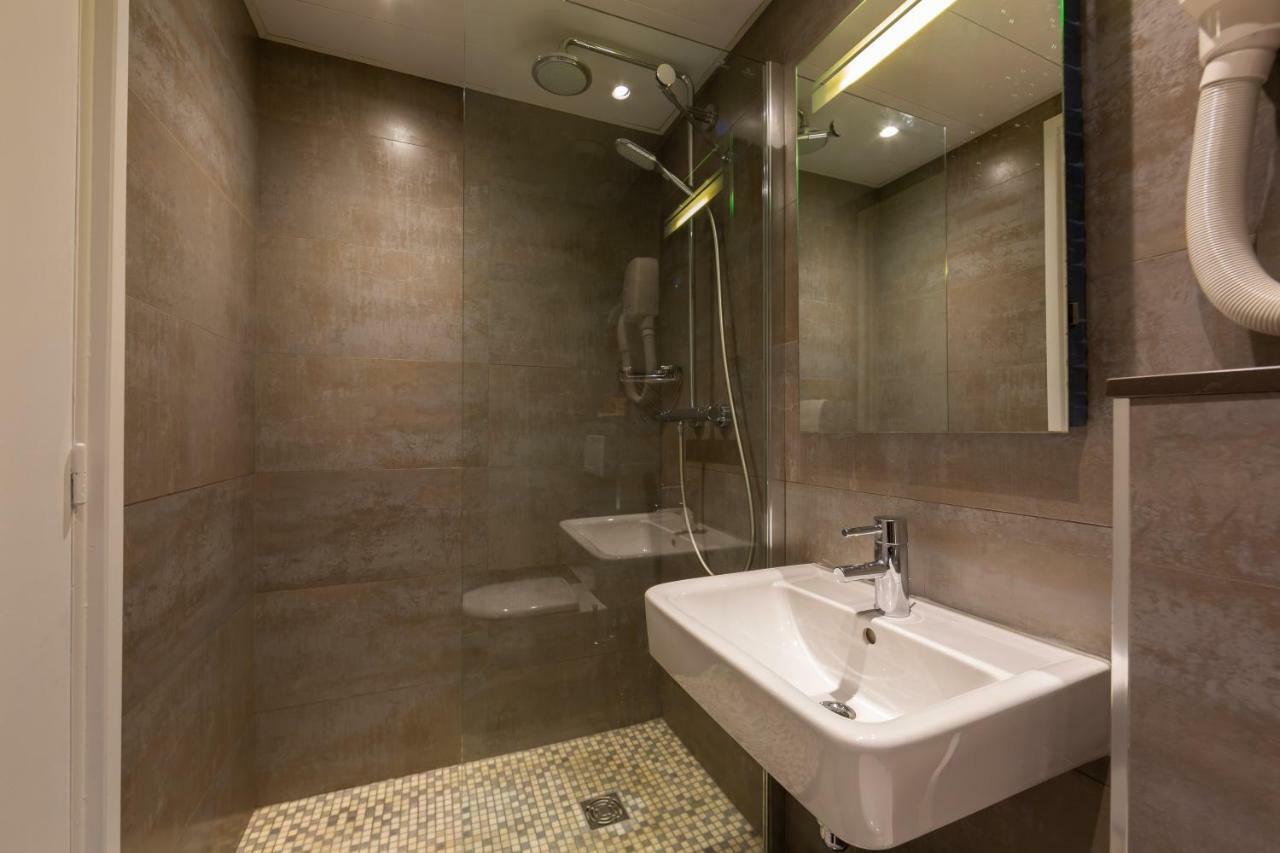 15 Montparnasse 4*