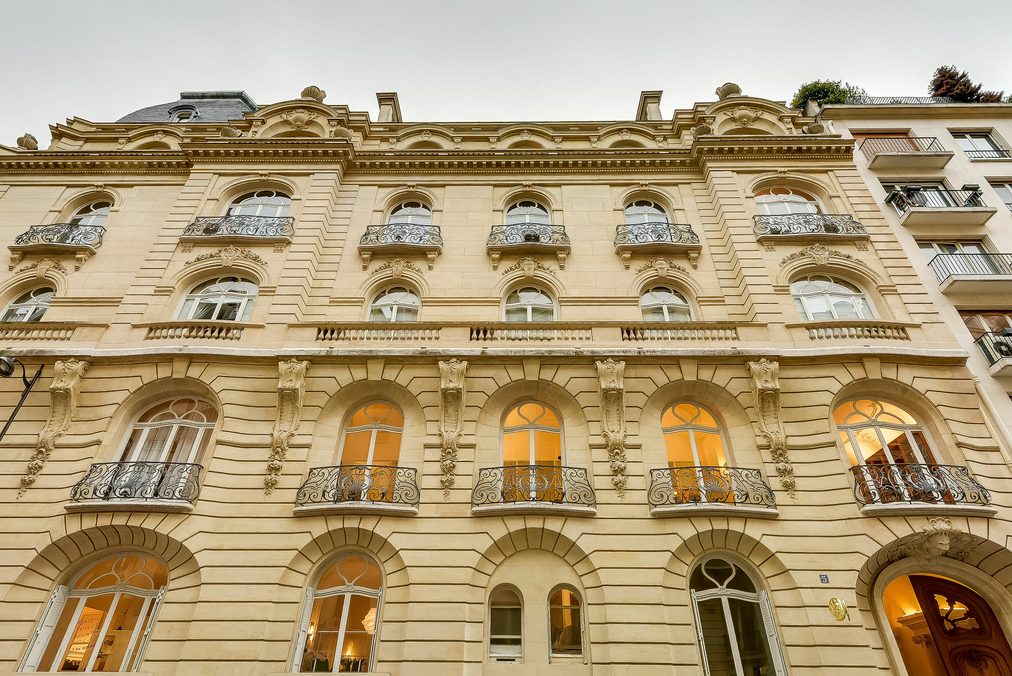 Sweet Champs Elysees Ii Inn Paris