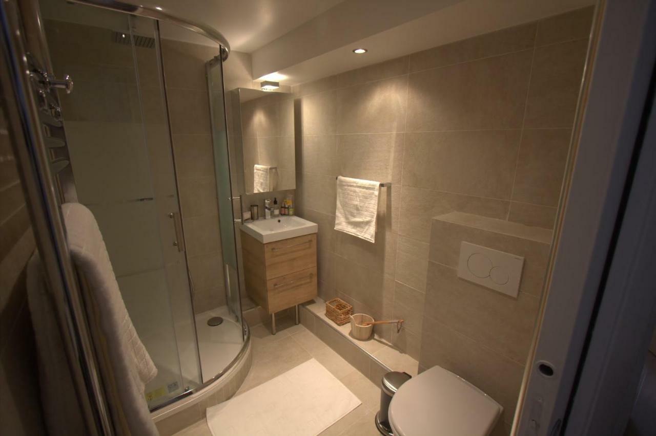 Magnifique 5 Pieces Apartment Paris