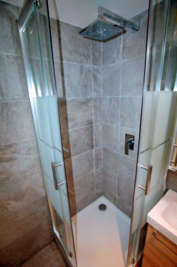 Magnifique 5 Pieces Apartment *