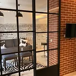 Appartement Hainaut Paris Xixeme- Tout Equipe!