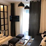 Appartement Hainaut Paris Xixeme- Tout Equipe!