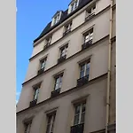 French typical apartment (opéra 5D)