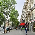 Charming 2 Bedroom Apartment With Balcony In 3Rd Arr
