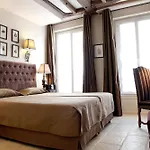 Hotel Saint-Louis En L\'Isle - Notre-Dame