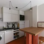 Peaceful Studio With Private Terrace In Montmartre