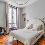 Luxury Villa Champs Elysées