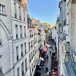Designer Apartment Tour Saint-Jacques - 1Br 4P