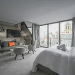Sublime Suite à saint Germain des Près (Montana 7)