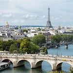 Paris Authentic House Small, Bright And Calm Studio