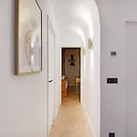 Charming Apartment Near Maraissentier