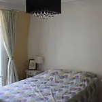 Eiffel Tower View - Republique 4 People 2 Bedrooms