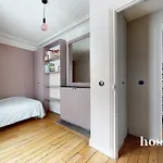 Apartement Chic Pure Parisian In Incredible Area