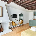 Le Marais - Rue Des Gravilliers Studio Apartment