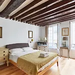 Le Marais - Rue Des Gravilliers Studio Apartment
