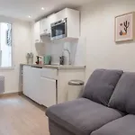 Lavie Maison Parisian Aircon Gem