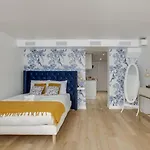 Modern French Studio Charm In The City