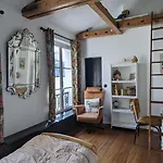 Chambre Privee Centre De Paris Proche Marais