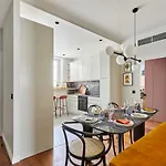 Residense Notre Dame De Paris By Studio Prestige
