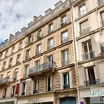 24 - Pretty Parisian Home In Montorgueil