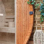Suite Luxueuse Avec Jardin Prive Sauna Et Jacuzzi