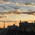 Loft Avec Vue Sur Tour Eiffel