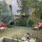 Charmant T2 Avec Jardin