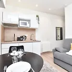 Studio Special Jo - Pigalle - Montmartre - Republique - 2 Pers