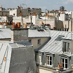 Les Tournelles