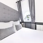Livinparis - Luxury Ac 2 & 3 Bedrooms Le Louvre
