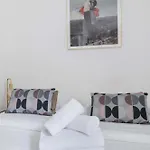 Studio Lumineux Et Bien Equipe A Paris 15 - 2P - Flat-Guest