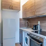 Appartement Metro Alexandre Dumas - II