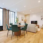 Elegant Appartement Neuf 2 Bdr 6P - Republique