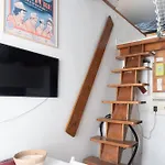 Charming Studio For Two In The 10Th
