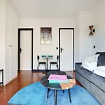 Studio Paris 8E - Refait A Neuf - 4Eme Etage Avec Ascenseur