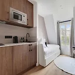 Bright And Modern Studio - 2P - Passy