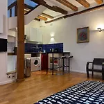 Le 64 Rue Chapon
