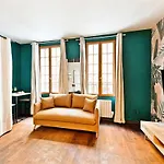Cozy Studio In The Beautiful Marais