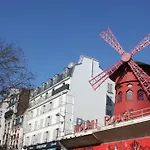 Montmartre Apartments Chagall