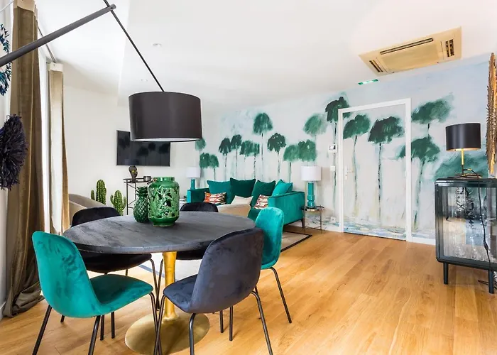 Spacious Apartment - 3Br-6P - Champs Elysees