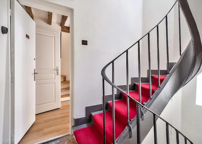 New Mezzanine Studio In The Heart Of Paris