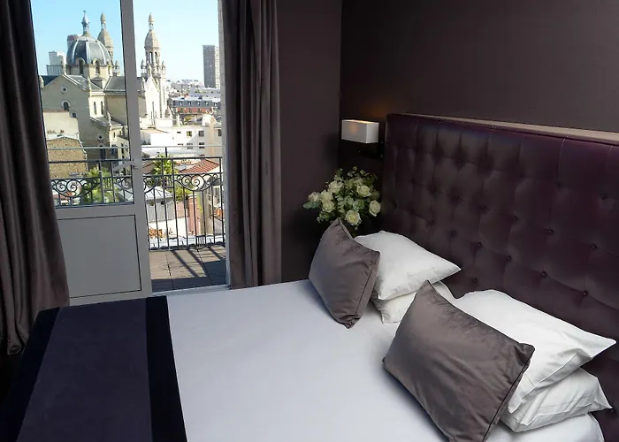 Hotel Saint-Charles