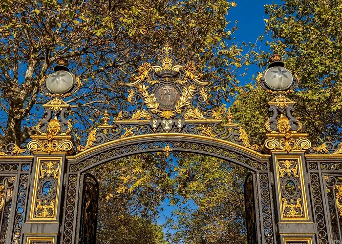 Sweett - Arc De Triomphe