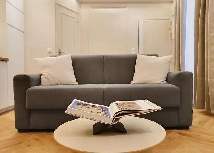 Off Majesti Upper Marais Apartment- Rue Du Faubourg Saint-Martin