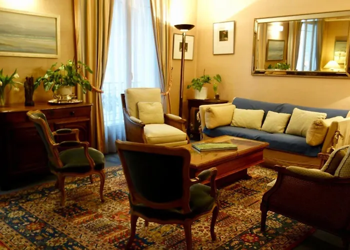 55 M2 Apartment Very Quiet Close To The Eiffel Tower