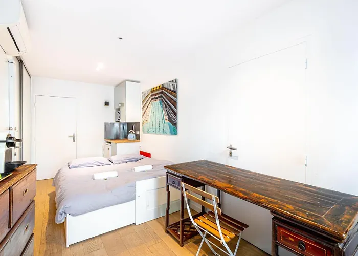 Charming Stay In The 16Th