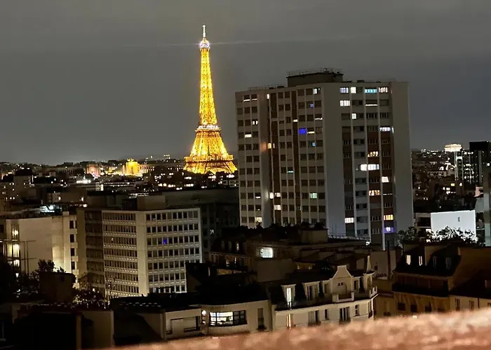 Appartement Vue Sur Tour Eiffel Et Spa
