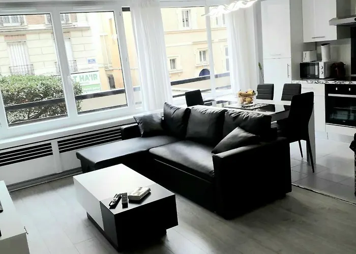 Modern 1 Bed Flat - Near Arc De Triomphe & Champs Elysees