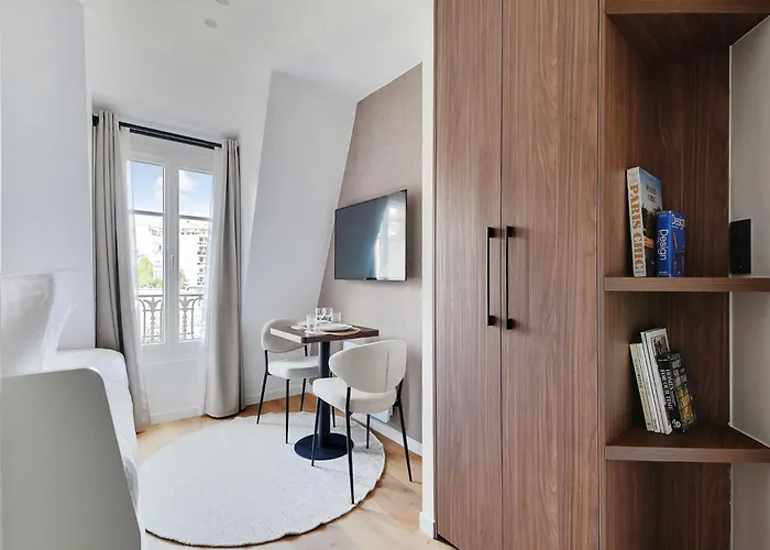 Bright And Modern Studio - 2P - Passy