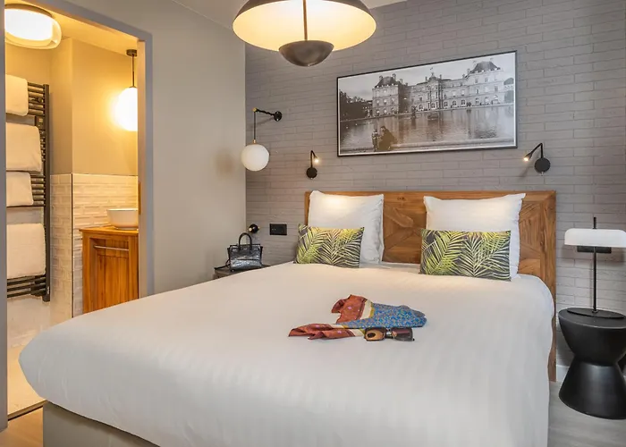 Appart\'Hotel East Paris Suite